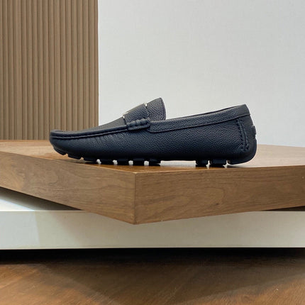 LV LOAFER IN BLACK WRINKLE CALFSKIN WITH SILVER LOGO