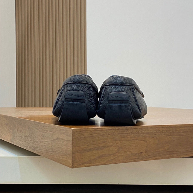 LV LOAFER IN BLACK WRINKLE CALFSKIN WITH SILVER LOGO