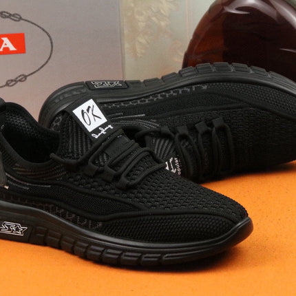 PRA SNEAKER IN BLACK BREATHABLE FLYKNIT STRETCH FABRIC