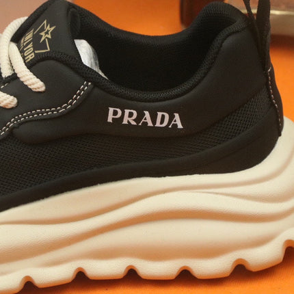 PRA SNEAKER IN BLACK CALFSKIN AND BREATHABLE MESH