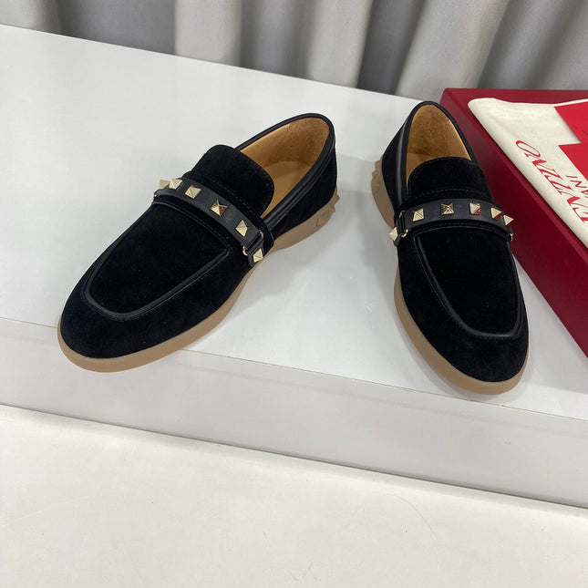 LEISURE FLOWS SPLIT LOAFER IN BLACK SUEDE