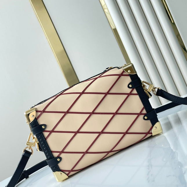SIDE TRUNK 21 IN BEIGE RED LAMBSKIN WITH CRISS CROSS PATTERN GOLD HARDWARE