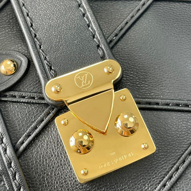 SIDE TRUNK 21 IN BLACK LAMBSKIN WITH CRISS CROSS PATTERN GOLD HARDWARE