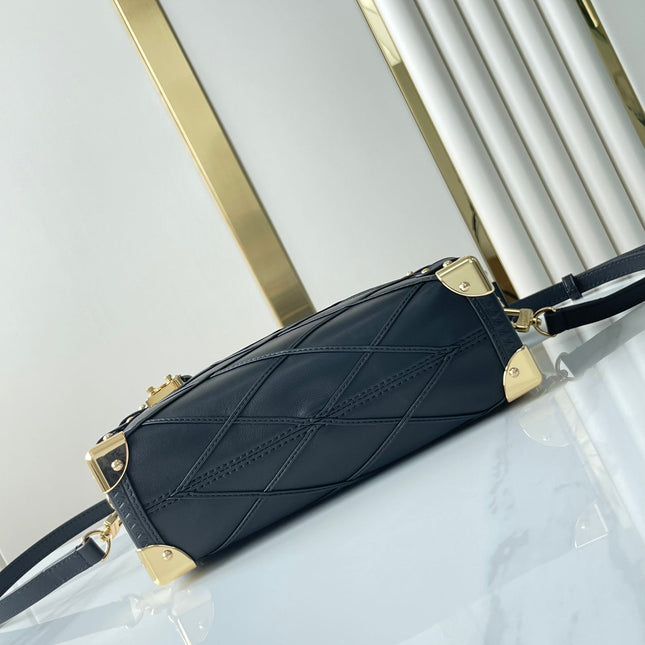 SIDE TRUNK 21 IN BLACK LAMBSKIN WITH CRISS CROSS PATTERN GOLD HARDWARE
