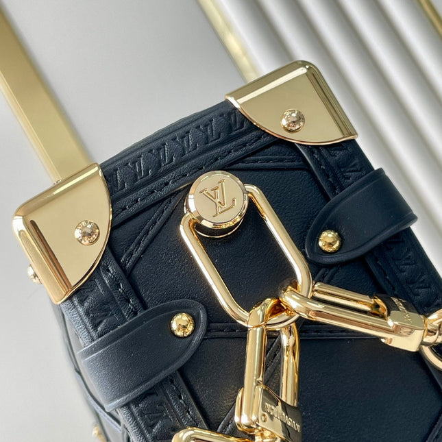 SIDE TRUNK 21 IN BLACK LAMBSKIN WITH CRISS CROSS PATTERN GOLD HARDWARE