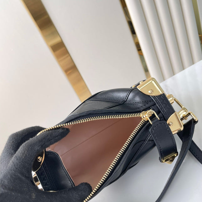 SIDE TRUNK MINI 18 IN BLACK LAMBSKIN WITH CRISS CROSS PATTERN GOLD HARDWARE