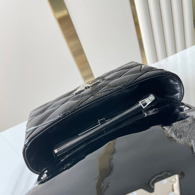 GO-14 MM 23 IN BLACK GLOSSY CALFSKIN SILVER HARDWARE