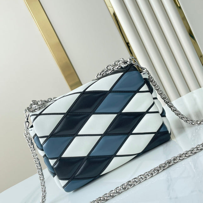 GO-14 MM 23 IN WHITE BLACK MIX STEEL BLUE QUILTED LAMBSKIN SILVER HARDWARE