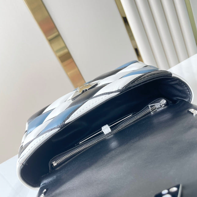 GO-14 MM 23 IN WHITE BLACK MIX STEEL BLUE QUILTED LAMBSKIN SILVER HARDWARE