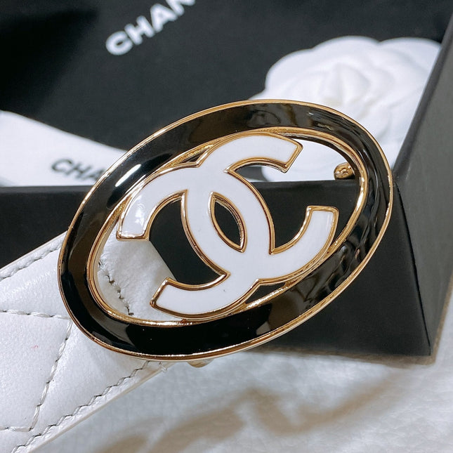 CC 30MM BELT IN WHITE EMBROIDERED CALFSKIN WHITE MIX BLACK METAL LOGO GOLD HARDWARE