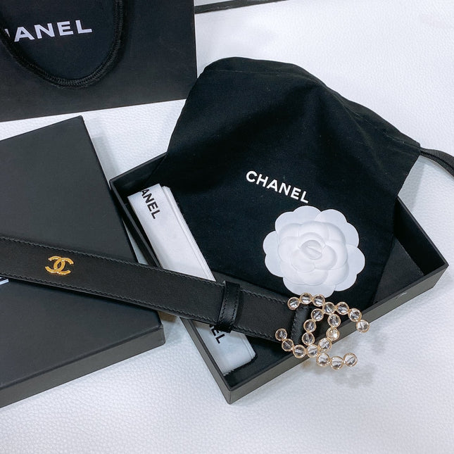 CC BELT 30 MM IN BLACK CALFSKIN PEARL LOGO WITH GOLD HARDWARE