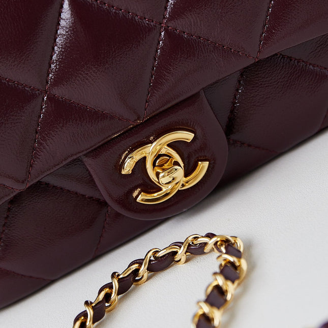 FLAP BAG WITH TOP HANDLE 18 IN WINE RED OIL-WAX LAMBSKIN GOLD HARDWARE