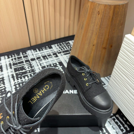 CC OXFORD SHOES IN BLACK TWEED AND CALFSKIN