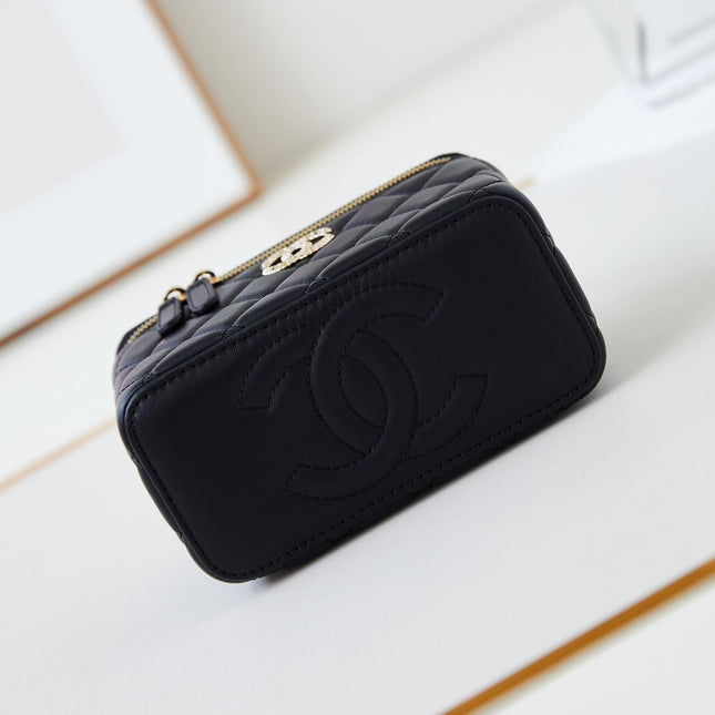 CHANEL 25S MINI VANITY BAG 16 CM IN BLACK LAMBSKIN WITH CRYSTAL-EMBELLISHED CC LOGO