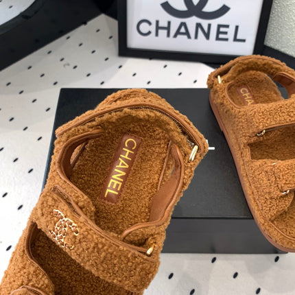 CC DAD SANDAL BRONZE BROWN LAMB FUR