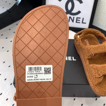 CC DAD SANDAL BRONZE BROWN LAMB FUR