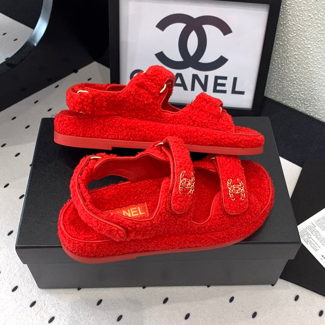 CC DAD SANDAL CRIMSON RED LAMB FUR