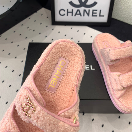 CC DAD SANDAL MULE IN ROSE PINK LAMB FUR