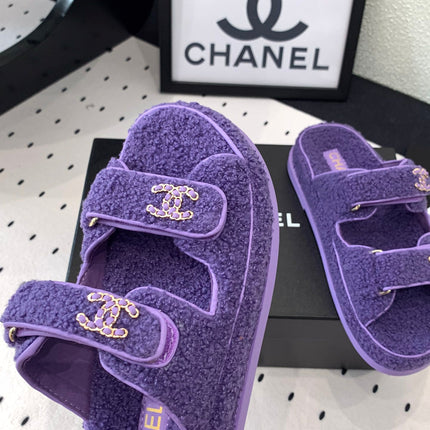 CC DAD SANDAL MULE IN PLUM PURPLE LAMB FUR
