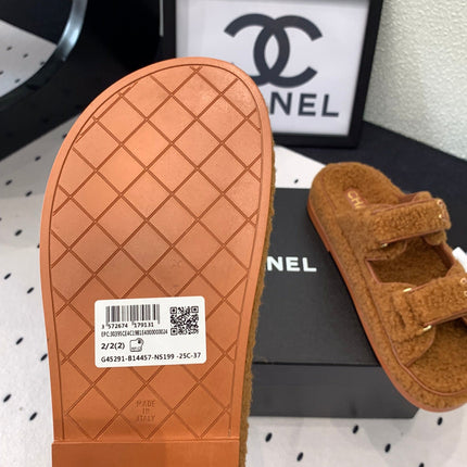 CC DAD SANDAL MULE IN BRONZE BROWN LAMB FUR