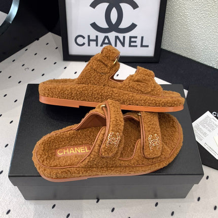 CC DAD SANDAL MULE IN BRONZE BROWN LAMB FUR