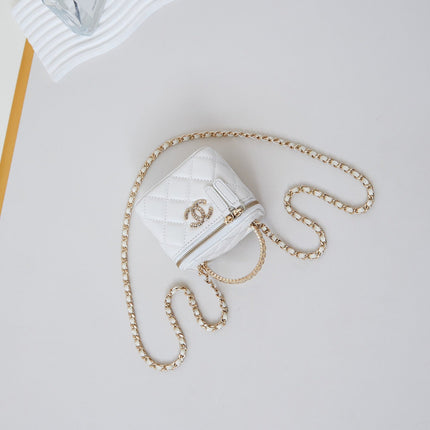 CHANEL 25S MINI VANITY BAG 11 CM IN WHITE LAMBSKIN WITH CRYSTAL-EMBELLISHED CC LOGO