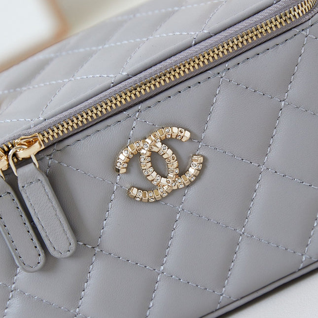 CHANEL 25S MINI VANITY BAG 16 CM IN GREY LAMBSKIN WITH CRYSTAL-EMBELLISHED CC LOGO
