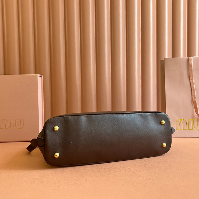 AVENTURE NAPPA BAG 33 IN CEDAR BROWN LAMBSKIN GOLD HARDWARE