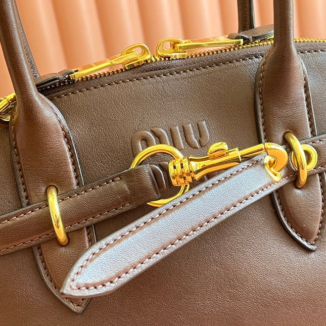 AVENTURE NAPPA BAG 33 IN CEDAR BROWN LAMBSKIN GOLD HARDWARE