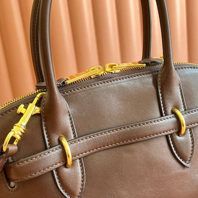 AVENTURE NAPPA BAG 33 IN CEDAR BROWN LAMBSKIN GOLD HARDWARE
