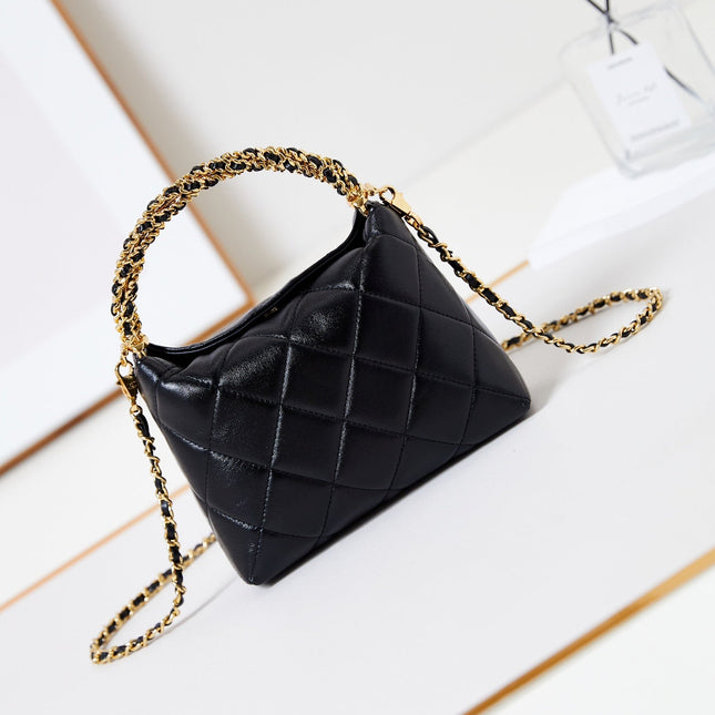 HOBO BAG 18 IN BLACK SOFT LAMBSKIN GOLD CHAIN
