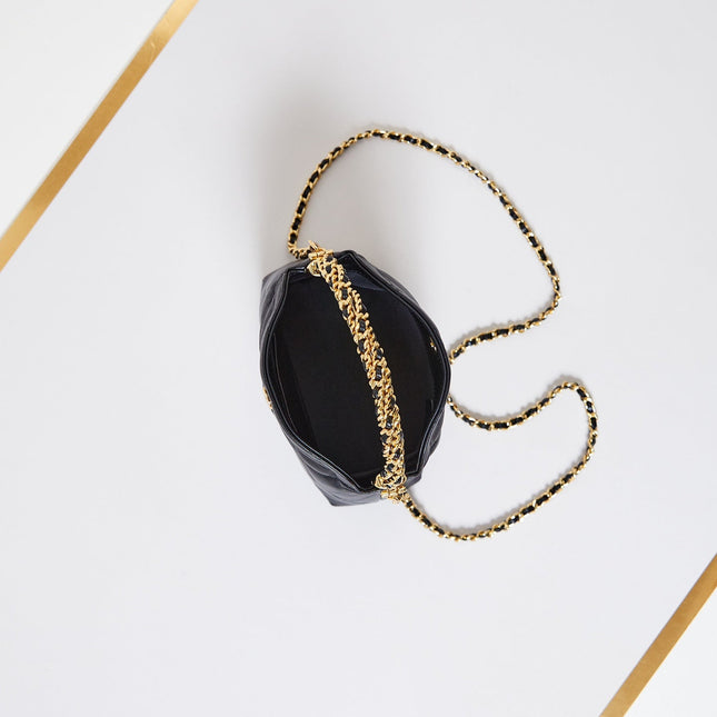 HOBO BAG 18 IN BLACK SOFT LAMBSKIN GOLD CHAIN