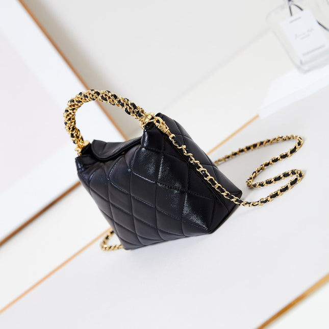 HOBO BAG 18 IN BLACK SOFT LAMBSKIN GOLD CHAIN