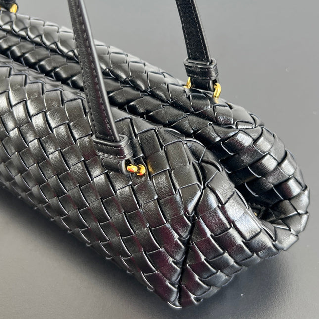 SHOULDER BAG 37 IN BLACK LAMBSKIN