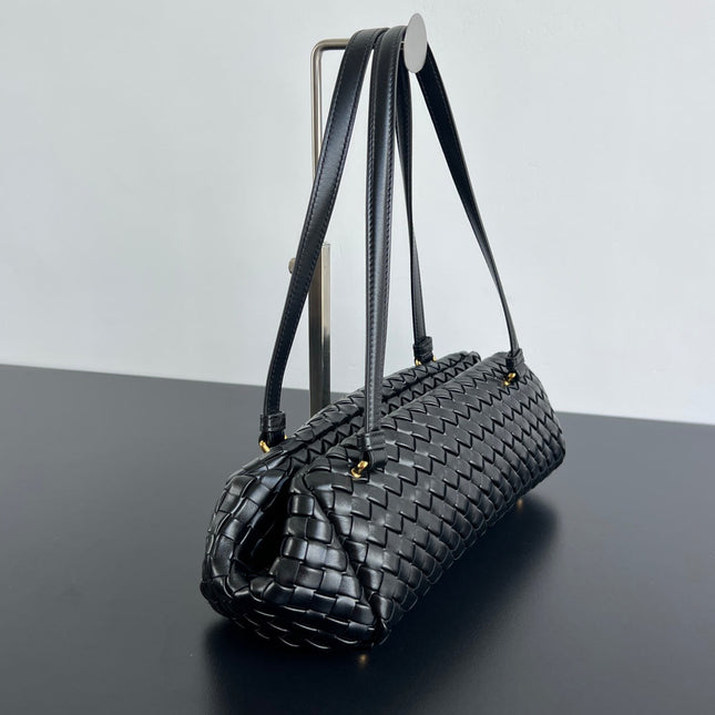 SHOULDER BAG 37 IN BLACK LAMBSKIN