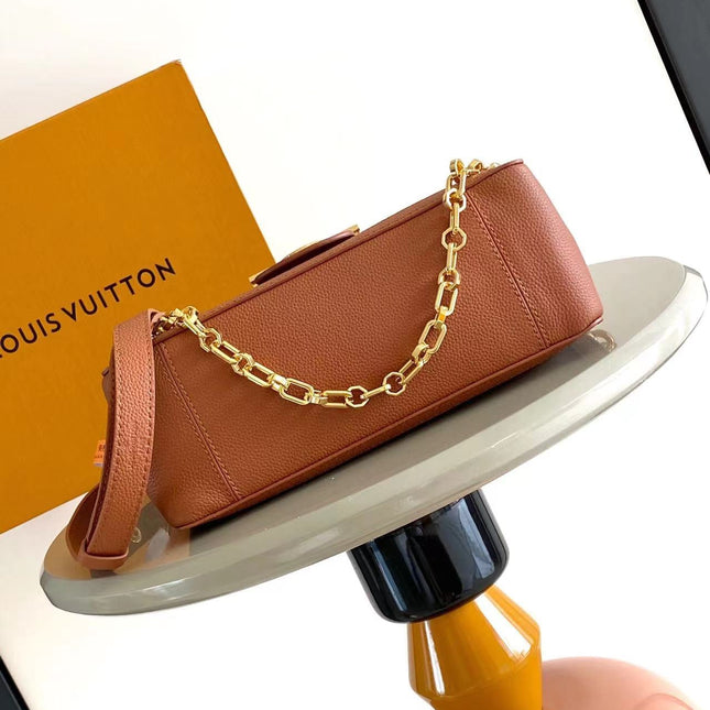 DAUPHINE SOFT MM 24 IN COGNAC CALFSKIN GOLD HARDWARE