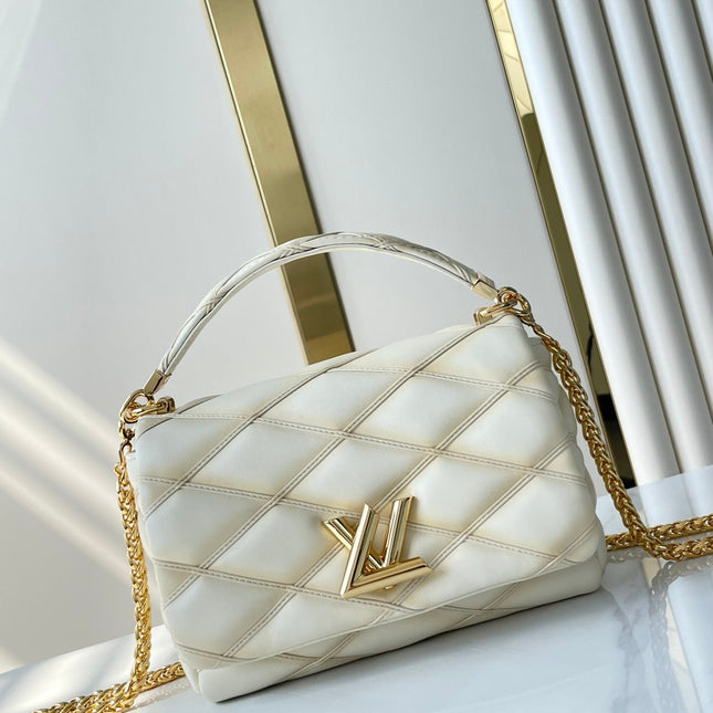 GO-14 PM 20 IN CREAM QUILTED LAMBSKIN GOLD HARDWARE