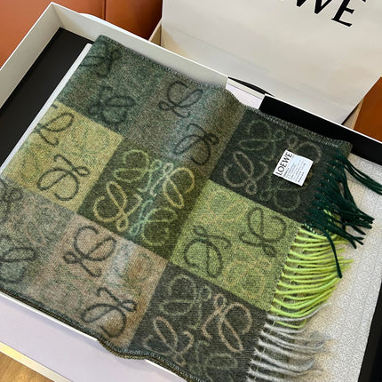 SCARF 180 CM IN BOTTLE GREEN MIX KHAKI WOOL AND CASHMERE 410100