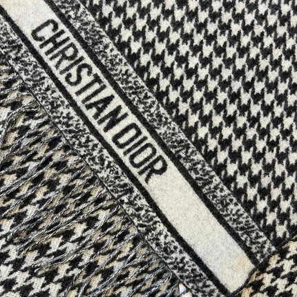 DIOR SCARF 200 CM IN CASHMERE 667143