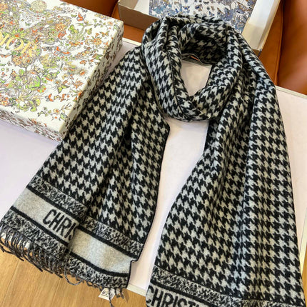 DIOR SCARF 200 CM IN CASHMERE 667143