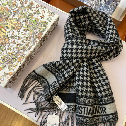 DIOR SCARF 200 CM IN CASHMERE 667143