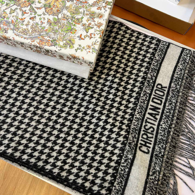 DIOR SCARF 200 CM IN CASHMERE 667143