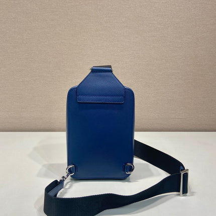 CHEST BAG 20 IN CLASSIC BLUE SAFFIANO LEATHER