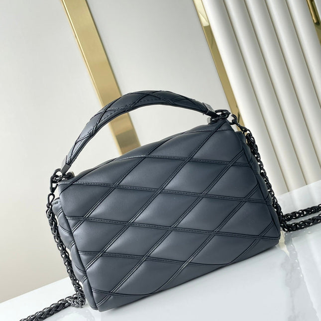 GO-14 MM 23 IN BLACK QUILTED LAMBSKIN BLACK HARDWARE