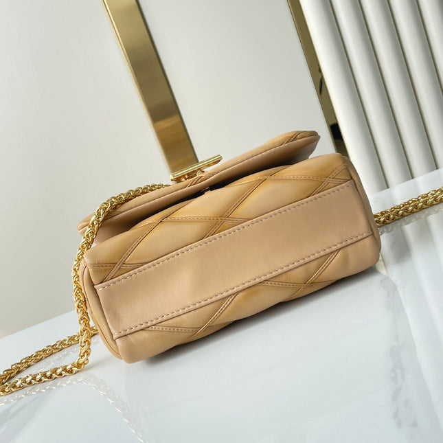 GO-14 PM 20 IN LIGHT FAWN QUILTED LAMBSKIN GOLD HARDWARE