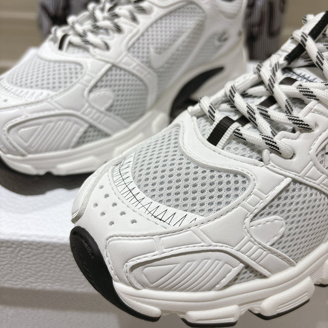 DIOR 25S CHRONO SNEAKER 45MM IN MESH WITH WHITE AND BLACK CALFSKIN