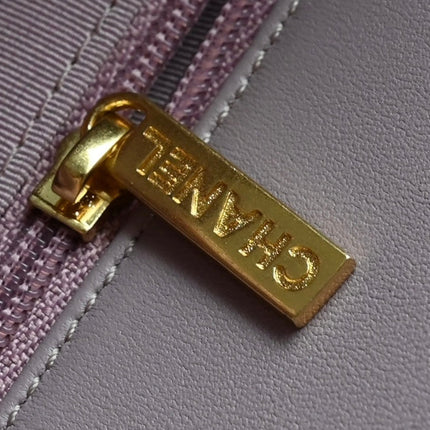 CHANEL 25S FLAP BAG 21 CM IN LIGHT PURPLE LAMBSKIN WITH GOLD HARDWARE