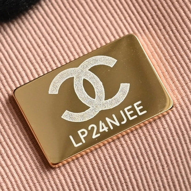 CHANEL 25S VANITY CASE 23 CM IN LIGHT BROWN LAMBSKIN