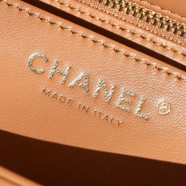 CHANEL 25S FLAP BAG 20 CM IN LIGHT BROWN LAMBSKIN WITH GOLD HARDWARE