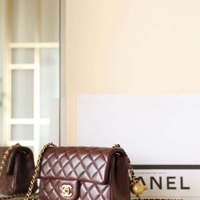 CHANEL 25S FLAP BAG 20 CM IN DARK BROWN LAMBSKIN WITH GOLD HARDWARE